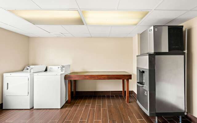 Comfort Suites Abingdon I-81