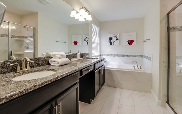 Storey Lake - 4725 Sleepy Hollow Drive