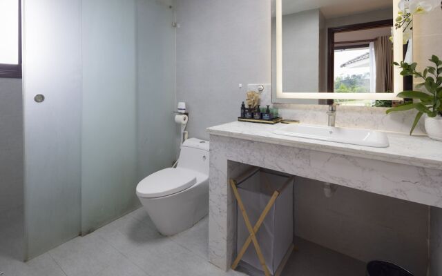 Four Spring Villas And Golfs Da Lat
