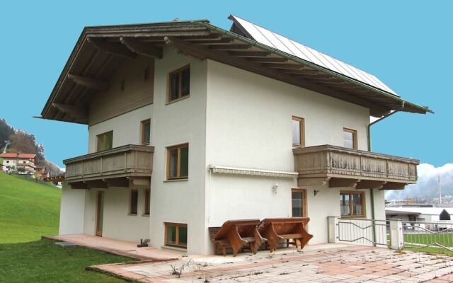 Voguish Apartment In Kaltenbach Zillertalim With Terrace