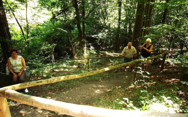Privatzimmer & Ferienwohnungen Leeb