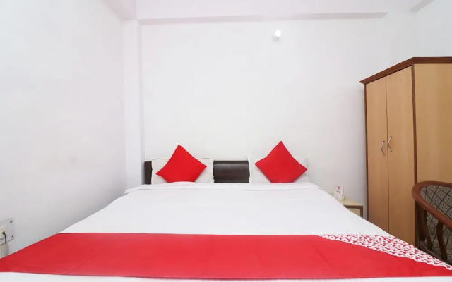 Oyo 24680 Hotel Devansh