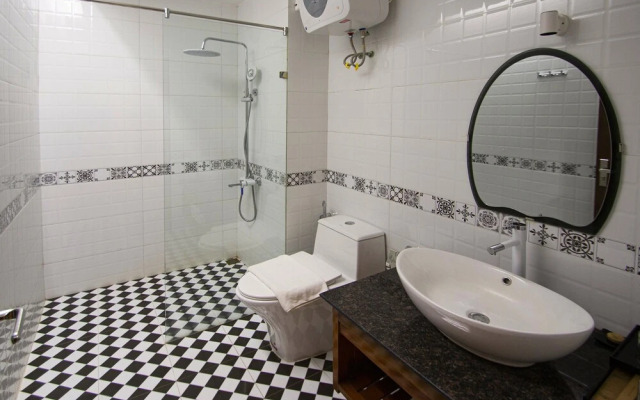 Sapa Symphony Hotel