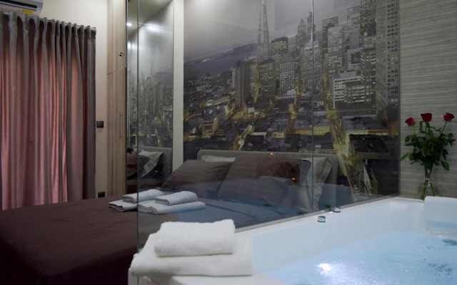 Nephele Luxury Suite