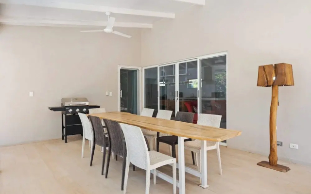 3-BD Home with Pool Near Beach