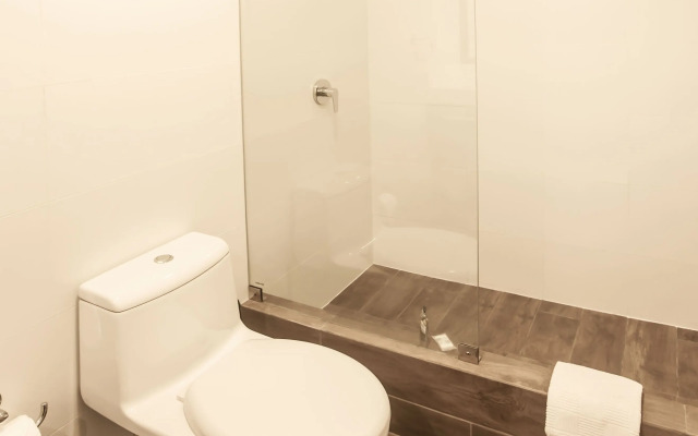 Soho Apartments in Miraflores by Wynwood-House