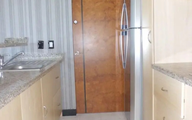 Condo Royal 605