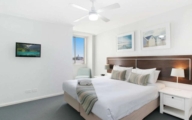 Mantra Nelson Bay – Guest Rooms – Nelson Bay