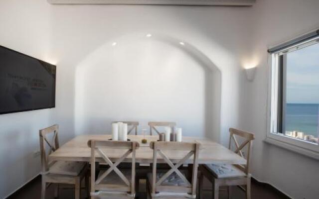 Seablue Venice House 1