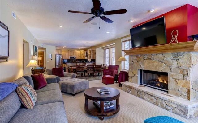 Town Pointe B101 3 Bedroom Condo