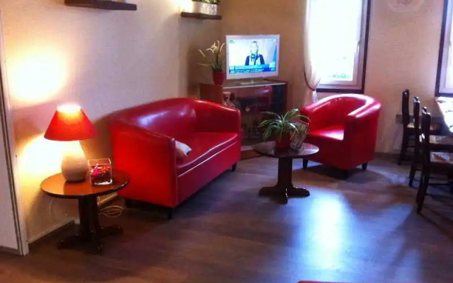 Brit Hotel Reims La Neuvillette