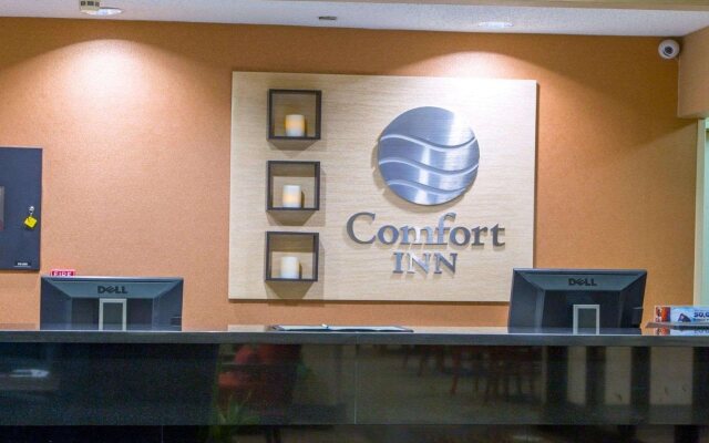 Comfort Inn DFW North-Irving