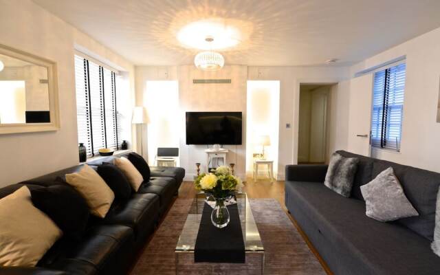 New Luxury 3bed/2bath Apartment - Covent Garden!!