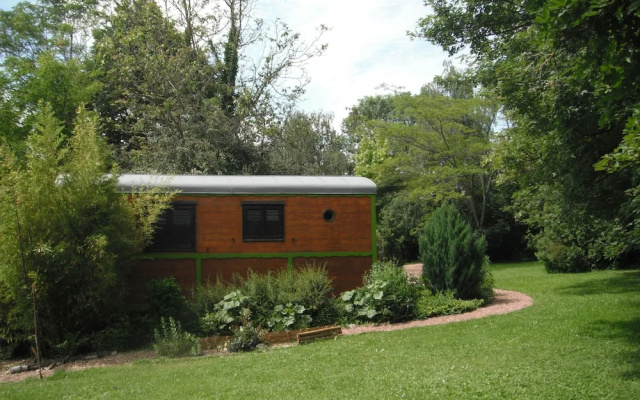 La Roulotte de l'Albizia
