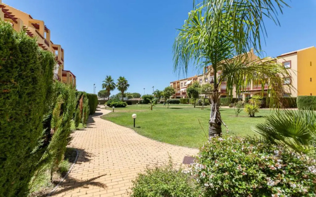 Albatros Golf I by HOMA