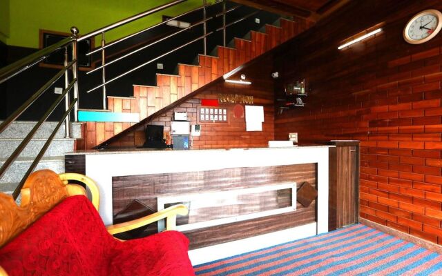 OYO 24260 Nanjunda Palace