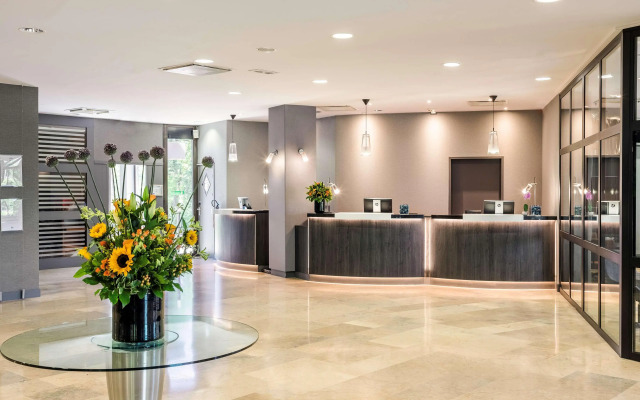 NH Luxembourg Airport