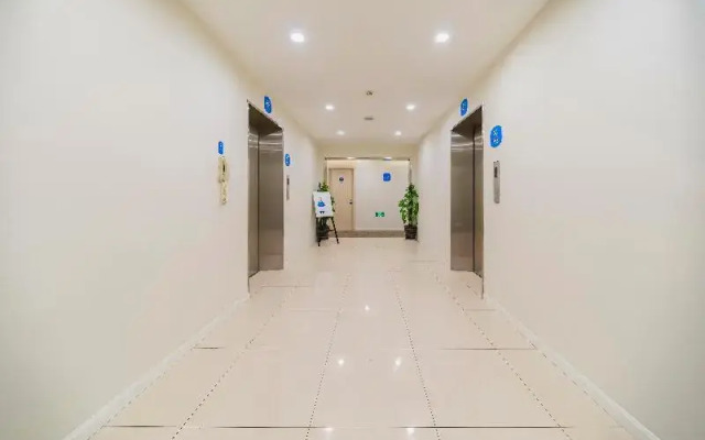 Hanting Hotel Shanghai Hongqiao Hub Qibao Huxing Road