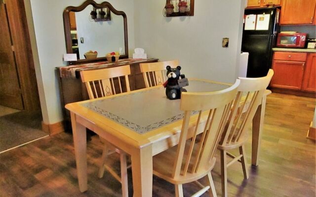 The Bear Den
