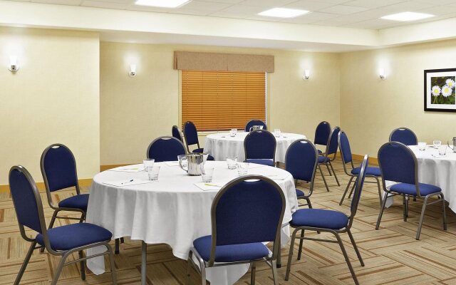 Four Points by Sheraton Saskatoon