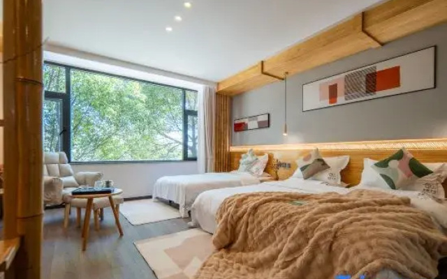 Huaqi Country House