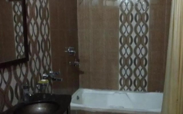 Hotel Pratiksha