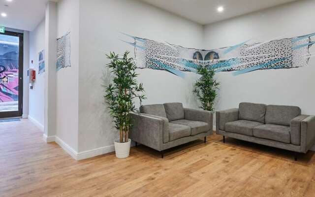 Host & Stay Balcony Room, Sevenstay Apartments