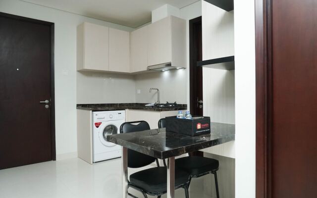 Simple and Minimalist 3BR Apartment at Puri Mansion