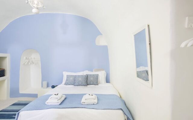 White Cave Villa By Caldera Houses