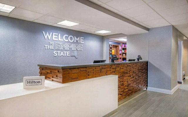 Hampton Inn East Aurora