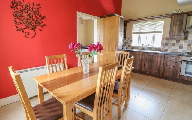 No. 6 An Seanachai Holiday Homes
