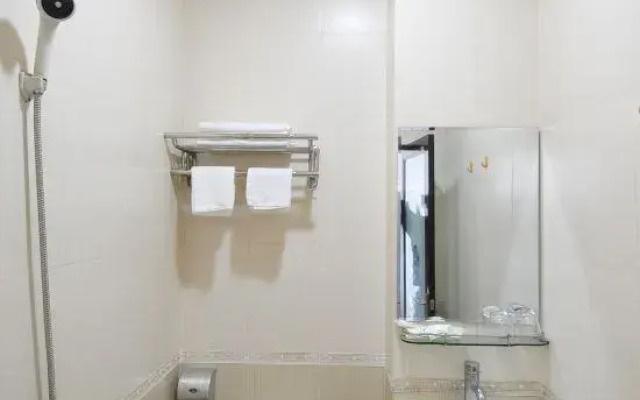 Yuehai No. 8 Yaju Keshe Hotel
