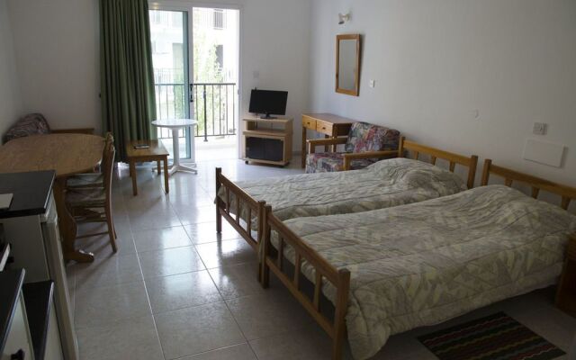 Kozis Hotel Apts