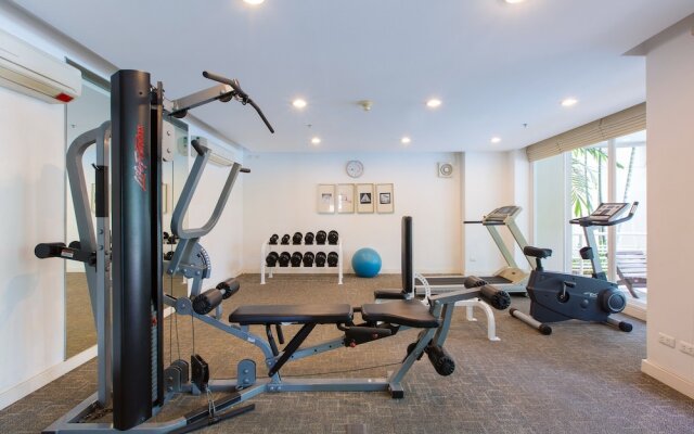 Baan Sanpleon Beachfront Condominium