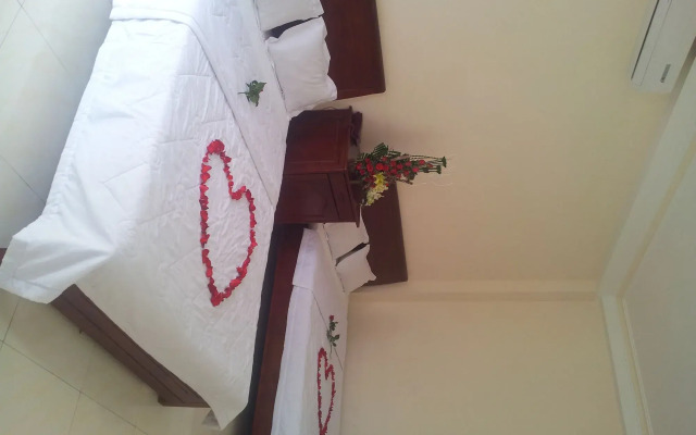 Seaside Hotel 2