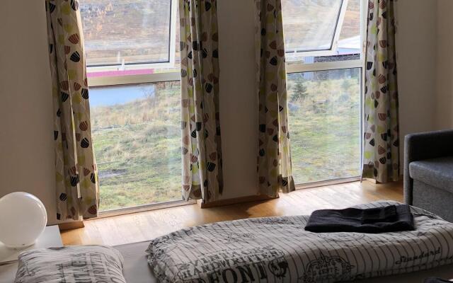 Country Hotel Heydalur