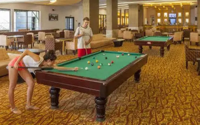 Hotel Defne Star