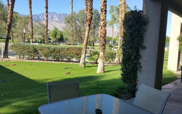 Best Value in Palm Springs for 4 Persons City License146,17751,17753,17754,17755