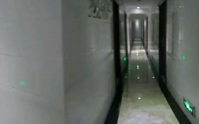Hillcom Guest House