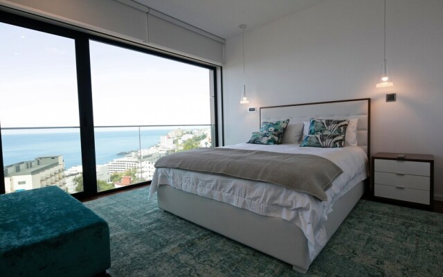 Luxury Holiday Apartment with a View