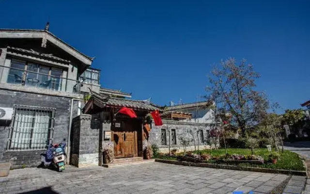Yu Feng and Fish's Xiaoyaoju (Shuhe Ancient Town Branch)