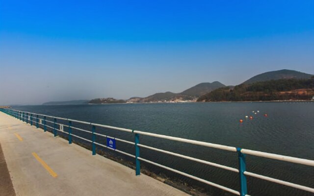 Tongyeong Mari Joa Pension