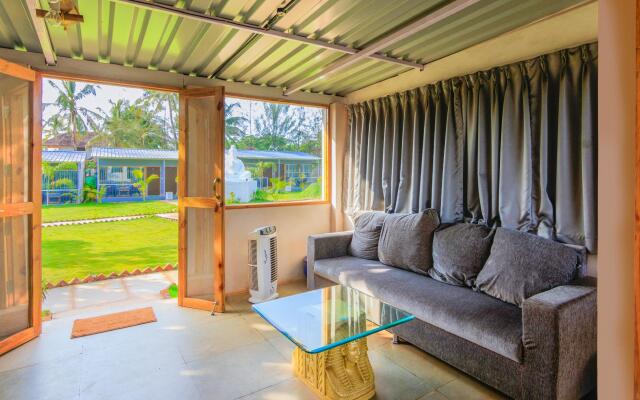 Treebo Lands End Beach Resort Morjim