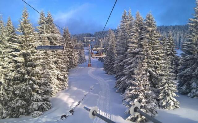 Apartman Biblioteka Čardaka 10/61