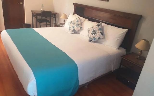 Los Tambos - Colonial