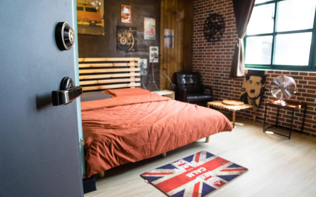 Baker Street Design Inn