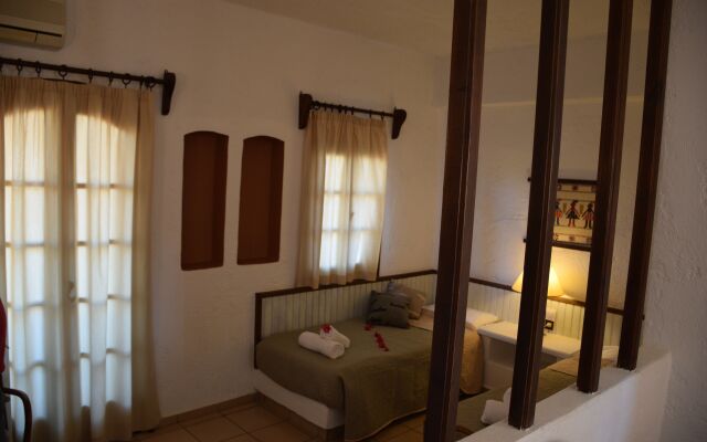 Mila Malia Studios Hotel