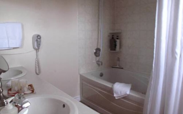 By the Bay Bed and Breakfast