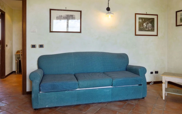 Peaceful Stay in Collazzone Hills