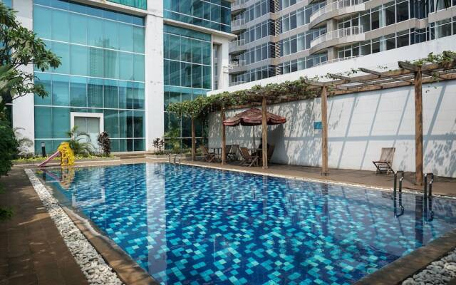 Good Choice And Cozy Studio At Ambassade Kuningan Apartment